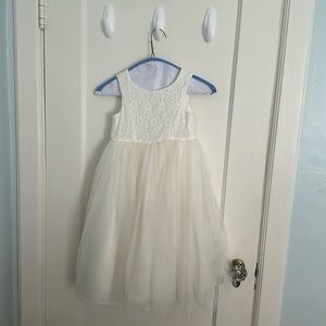 David's Bridal Flower Girl Dress